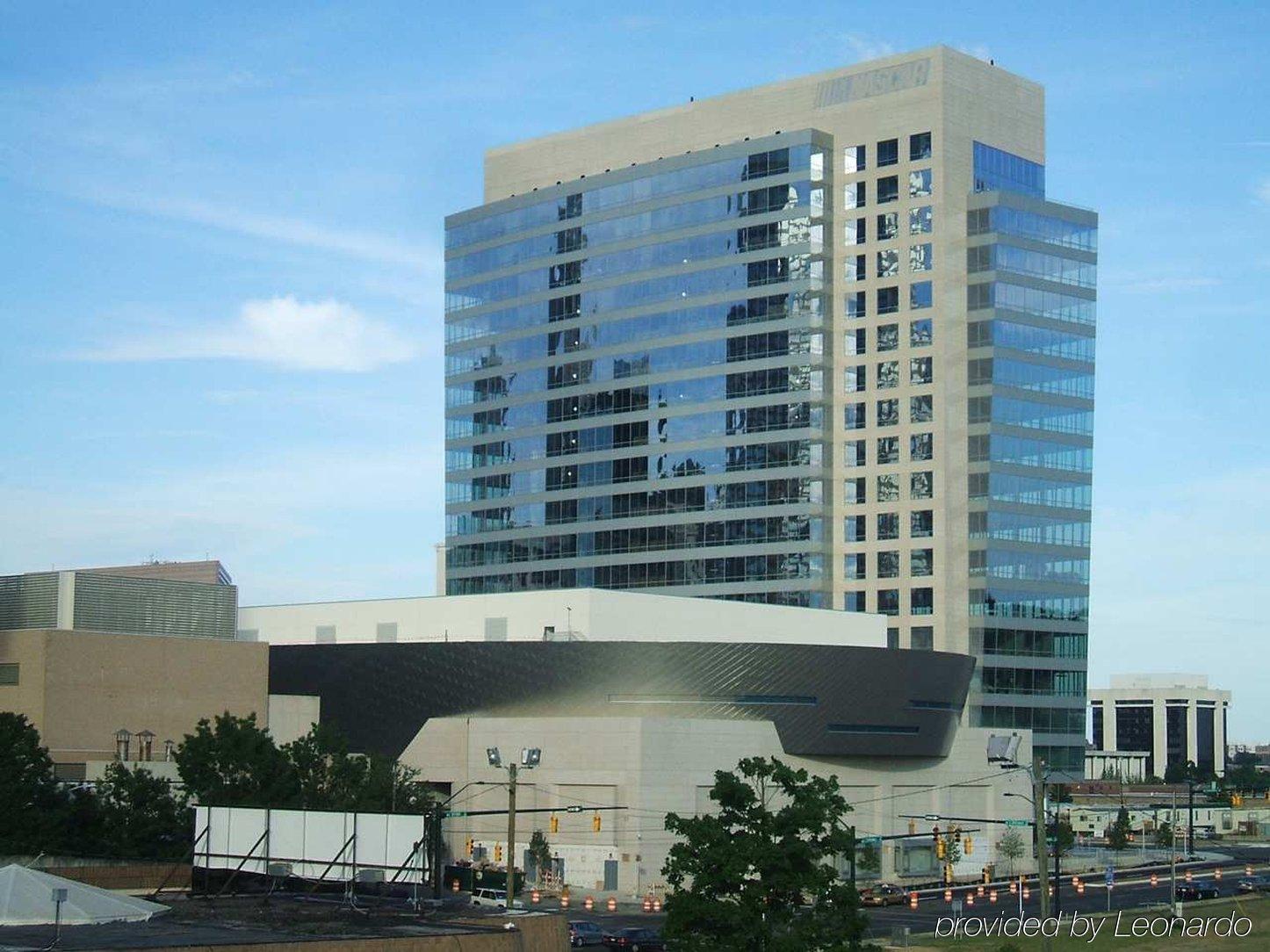Doubletree By Hilton Charlotte Uptown Hotel Amenities photo